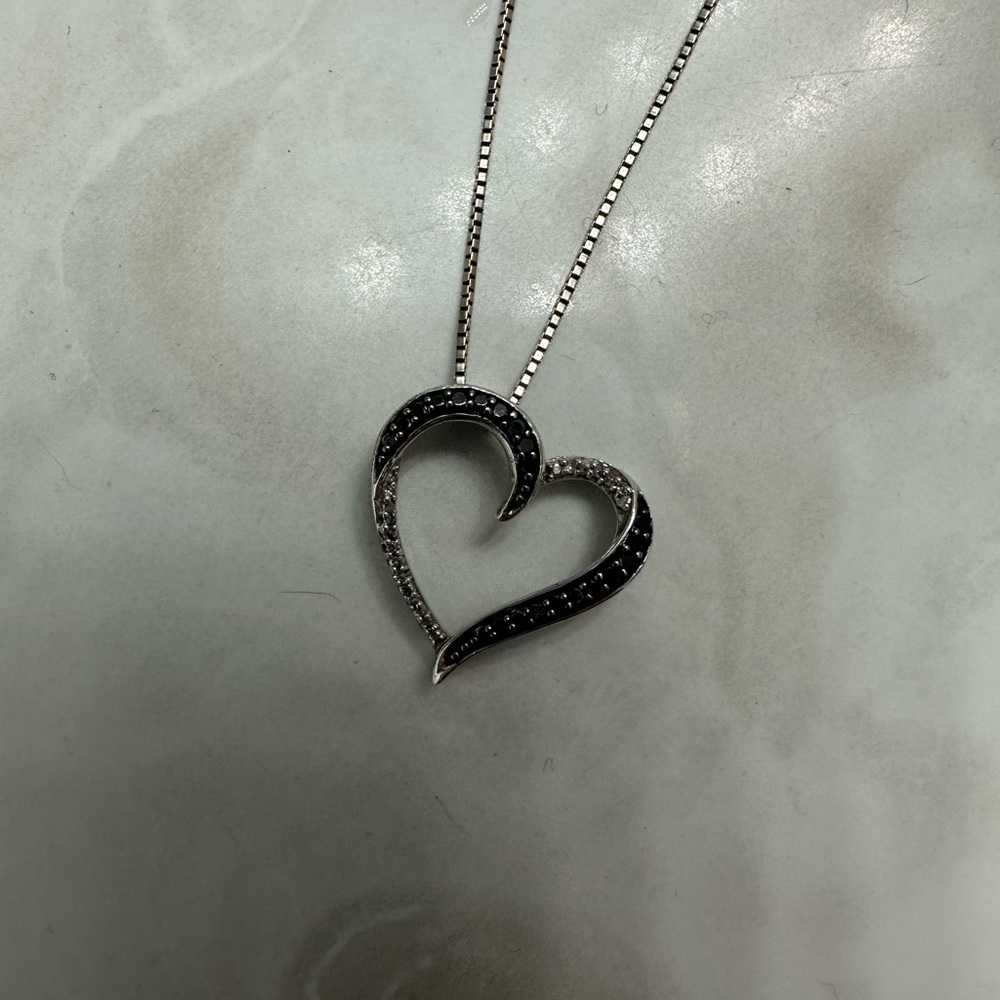 Kay Jewelers Heart Necklace Black and White Diamonds